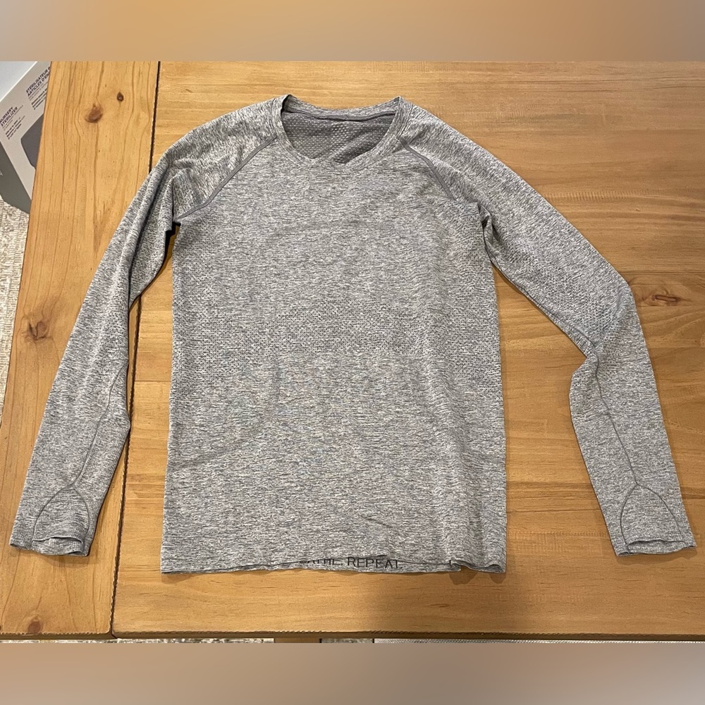Lululemon swiftly tech long sleeve